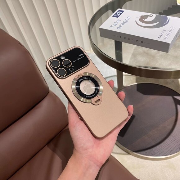 Cream iPhone16 Case - Picture 1 of 2